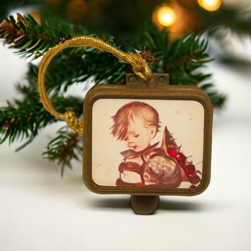 Hummel Pull String Music Box Christmas Ornament Plays Some Day My Love Working - $21.38