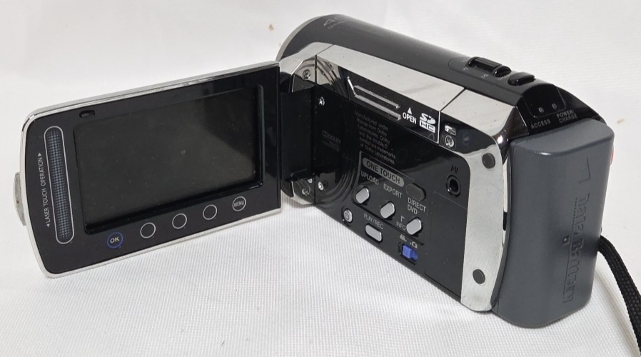 JVC Everio GZ-MS130BU 40x Video/Picture Camera Item image 2