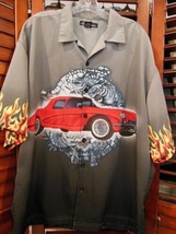 No Boundaries Flames Red Corvette Hot Rod Tiger Mens Short Sleeve Shirt XL  - $21.77