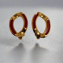 Red and Gold Clip On Earrings - $218.93 MXN
