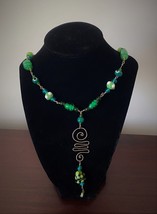 Lovely Vintage Necklace w/ Pendant-Pearl &amp; Multi Color Green Glass -Sterling - £17.07 GBP