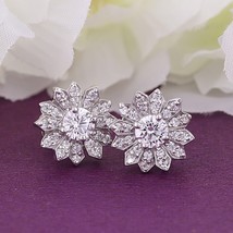 3Ct Round Cut Cubic Zirconia Set Floral Stud Earrings in 925 Silver - Push Back - £57.37 GBP