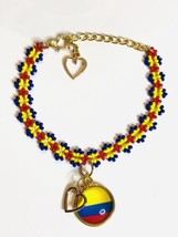 Colombian Beaded Bracelet Red Yellow Blue Gold Heart Clasp Charm NEW - £14.92 GBP
