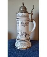 Beer Stein 11&quot; Tall with Lid ~ VGC ~ - $472.60 MXN