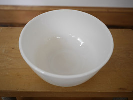 Vintage Anchor Hocking White Milk Glass Cooking Baking Mixing Bowl 458 USA - £9.78 GBP
