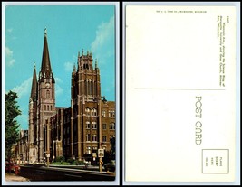 WISCONSIN Postcard-Milwaukee, Marquette University Science Bldg, Gesu Ch... - £3.10 GBP