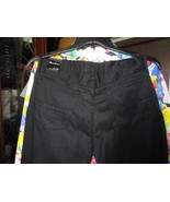 Robert GrahamVuillard Black Perfect Fit Jeans Size  32 " Waist x 33" L NWTS - $274.92 CAD Robert GrahamVuillard Black Perfect Fit Jeans Size  32 " Waist x 33" L NWTS - $274.92 CAD