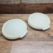 Tupperware 608-3 And 608-11 Suzette Divided Plate With Domed Lid - Set Of 2 - $18.79
