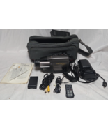 Hitachi VM-E53A Video 8 Camcorder Video Camera Vintage For Parts  - $722.60 MXN