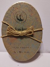 Vintage Neiman Marcus Golden Oval Theatre Chocolates Box 8oz Size Rare Find - $13.99