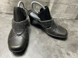 Clarks Artisan Mules Women 6.5M Shoes Black Leather Slip On Comfort Heel... - $24.57