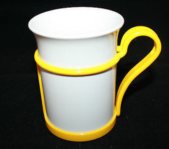 Tams England Wild Willow White Coffee Tea Mug Cup Yellow Plastic Handle ... - £22.18 GBP