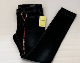 Lucky Brand Girls Zoe Skinny Jeans Size 10 Barrier Wash Blue - $32.00