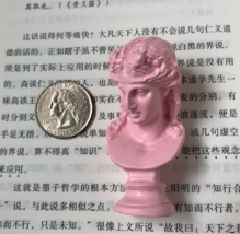 AirAds Dollhouse mini pink statue resin Sculpture of Ariadne bust H2.5&quot; - £5.26 GBP