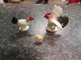 Vintage Set Of 3 Bone China Miniature Chickens Hen Rooster Chick Figurin... - $24.74