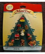 Vintage 1999 Westrim Mini Tree Resin Presents Theme Ornaments #4467 - $545.52 MXN