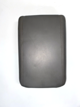 2010-2012 USED GENUINE OEM CHEVROLET TRAVERSE FRONT ARMREST LID, P/N 258... - $38.60