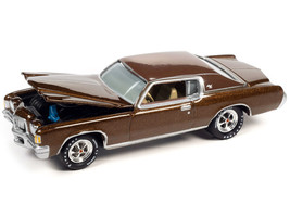 1971 Pontiac Grand Prix Bronzini Gold Metallic Classic Gold Collection Series Li - £15.55 GBP