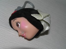 Plush Disney Snow White Plastic Head Key Chain or Backpack Decoration -  2.5 in - £6.16 GBP