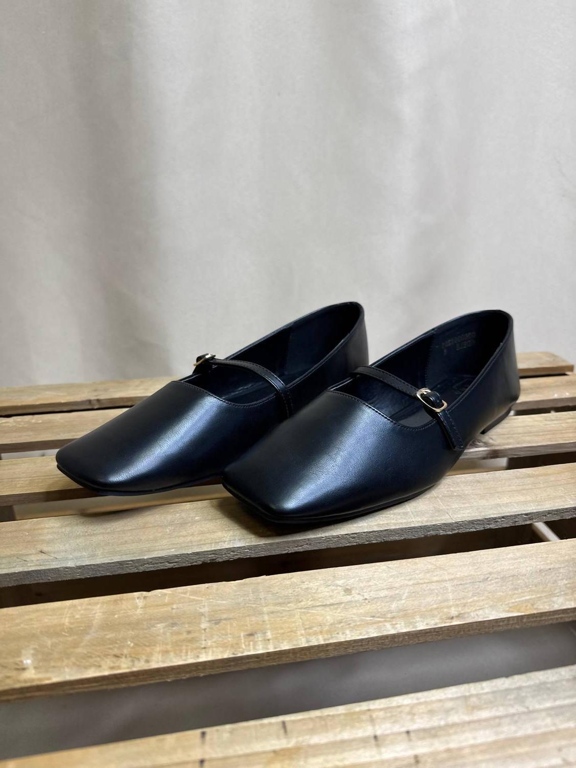 Shu Shop Women&#39;s Adele Ballet Flats Black - $45.00