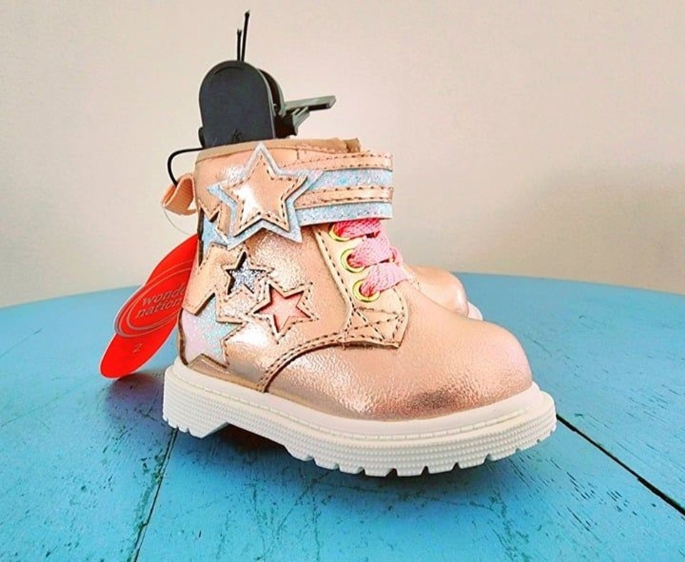 Wonder Nation Baby Girl Pinkish Star Combat Boots Size: 2 - $7.84