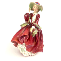VTG Royal Doulton England Bone China Top o’ the Hill Figurine 7&quot; Collectible - £42.39 GBP
