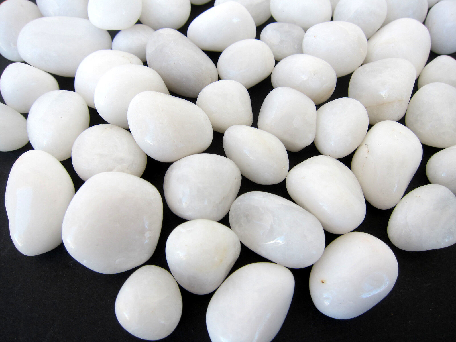 3x White Pearl Agate Tumbled Stones 15-20mm Reiki Healing Crystals Prote... - $2.10