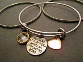 5 Bangle Bracelet Set Mother Daughter &amp; Faith Based Silver Color Metal w/Charms - £3.62 GBP