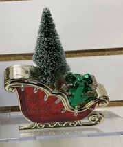 Bath Body Works Red Santa Sleigh Sled Christmas Tree &amp; Present Wallflowe... - £10.70 GBP