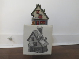 DEPARTMENT 56 ELVES BUNKHOUSE. IN GOOD CONDTION - €17,15 EUR