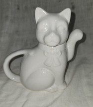 Cute White Ceramic Cat Teapot Albert Kessler &amp; Co Tea Raising Paw - £11.78 GBP