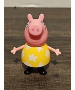 PEPPA PIG Mrs MUMMY PIG MOM figure YELLOW FLOWERED Dress Mother  - $19.79