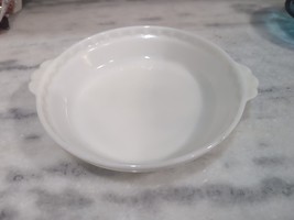 Pyrex Pie Plate 8-1/2&quot; White Milk Glass, Vintage Fluted Edge Handles, Oven Safe - £10.16 GBP