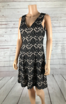 KENSIE Junior&#39;s Sleeveless Allover Contrast Bonded Lace V-Neck Dress NWT 6 - £10.32 GBP