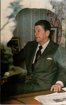 A Portrait of Ronald Reagan 40th President of the United States Postcard PC532 - £3.98 GBP