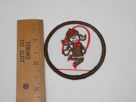 Vintage Girl Scout Brownie B&#39;s fun patch Pre-Try-It Jumping Rope 1982 - £7.07 GBP