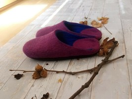 Wool felt slippers US 9 * Felted Winter Mens Slippers * Handmade house shoes - £30.07 GBP