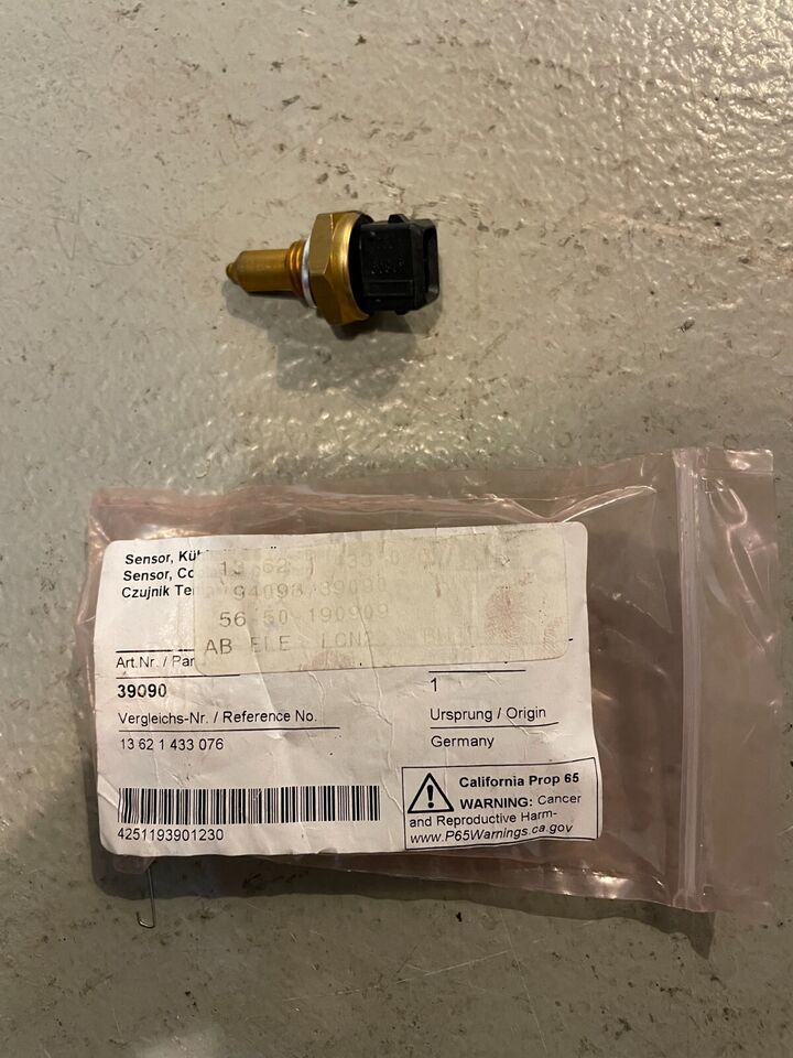 Engine Coolant Temperature Sensor Fit BMW 128i 135i 320i 323Ci Made in G... - $7.79