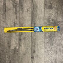Rain-X Weatherbeater 24 Inch Windshield Wiper Blade RX30224 New - $17.71