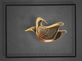 Laurel Burch Gold Plated Double Mynah Bird Brooch Pin Vintage 1980s - £23.35 GBP
