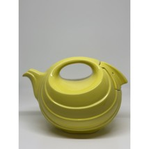 Hall Pottery #1400 Rhythm Mustard Yellow Art Deco Swirl Vintage 6&quot; Teapot 1969 - £63.16 GBP