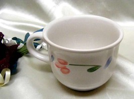 2841 Vintage Japan Inter-National Tableworks Floral Coffee Cup  - $5.00