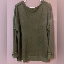 Mountain Valley Trading Button V-neck Sweater Green Large NWT image 3