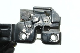 2004-2006 VOLKSWAGEN PHAETON FRONT BONNET HOOD LOCK LATCH H2113 image 9