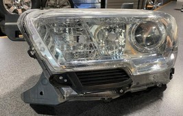 2016-2020 Toyota Tacoma Headlight P/N AHRIPP2 16 Left Genuine Oem Toyota Light - £24.07 GBP