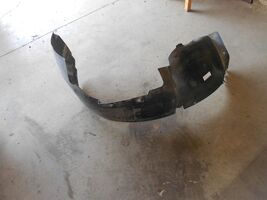 07-12 dodge caliber FRONT RIGHT RH passenger front INNER FENDER LINER - $70.00 CAD