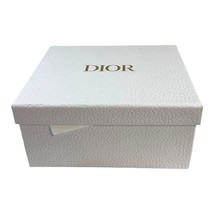 Dior Logo Embossed White Gift Box 7” X 6.25” X 3.5” Textured Lid Jewelry... - £18.76 GBP