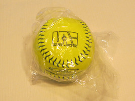 1 softball UA United Athletic Game USSSA Fast Pitch Classic Official 11&quot; NOS NWT - £24.61 GBP