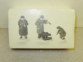 DEPARTMENT 56 -5564-6-RETIRED- STREET MUSICIANS (SET OF 3) - - - NEW- L126 - $13.29