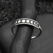 Artisan Sterling Silver Moon Phases Band Stacking Ring - $638.13 MXN